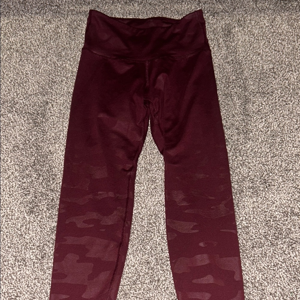 Women’s Maroon Camo Workout Leggings